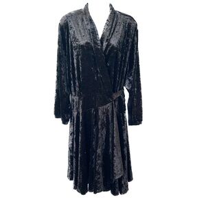 Masseys Dress Wrap Bodice Black Size 3X Below Knee Stretch Velveteen Shiny